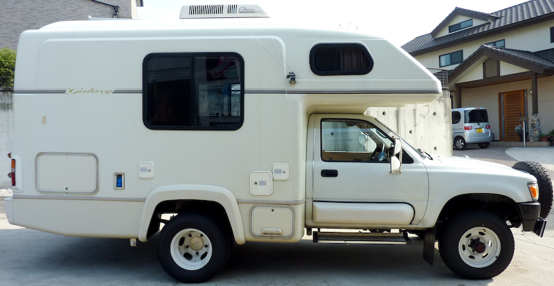 1993 Toyota Hilux 4WD Camper Rv